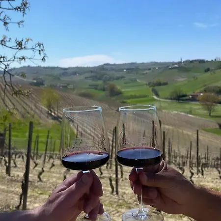 Sogno La Vigna - Adults Only Апарт-отель Montegrosso d'Asti